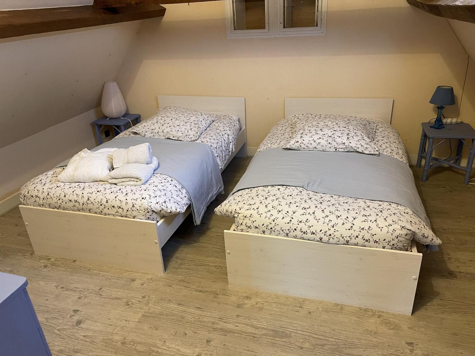 La Colliniere Hotel Sainte-Gemme-Moronval Room photo