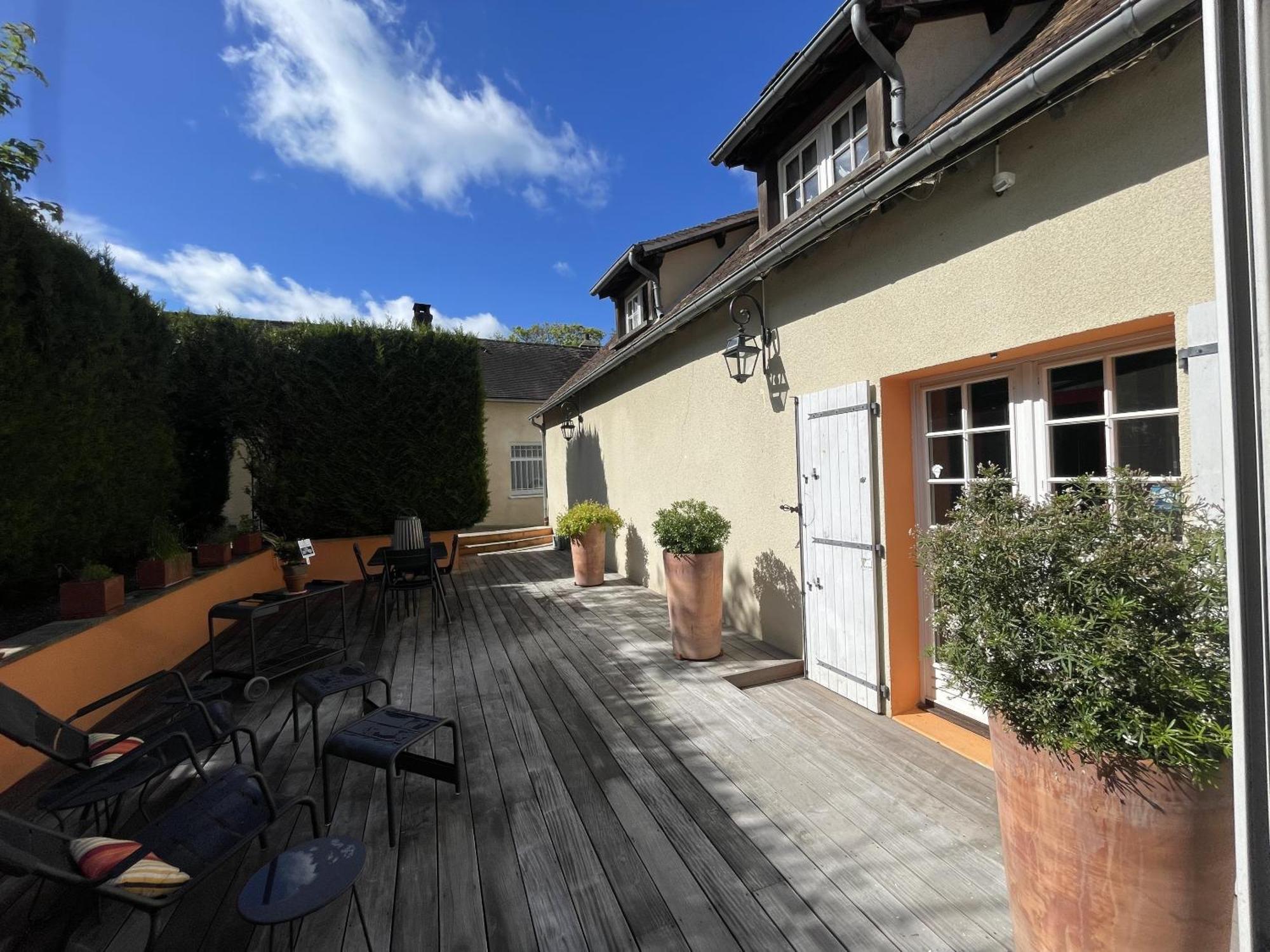 La Colliniere Hotel Sainte-Gemme-Moronval Exterior photo